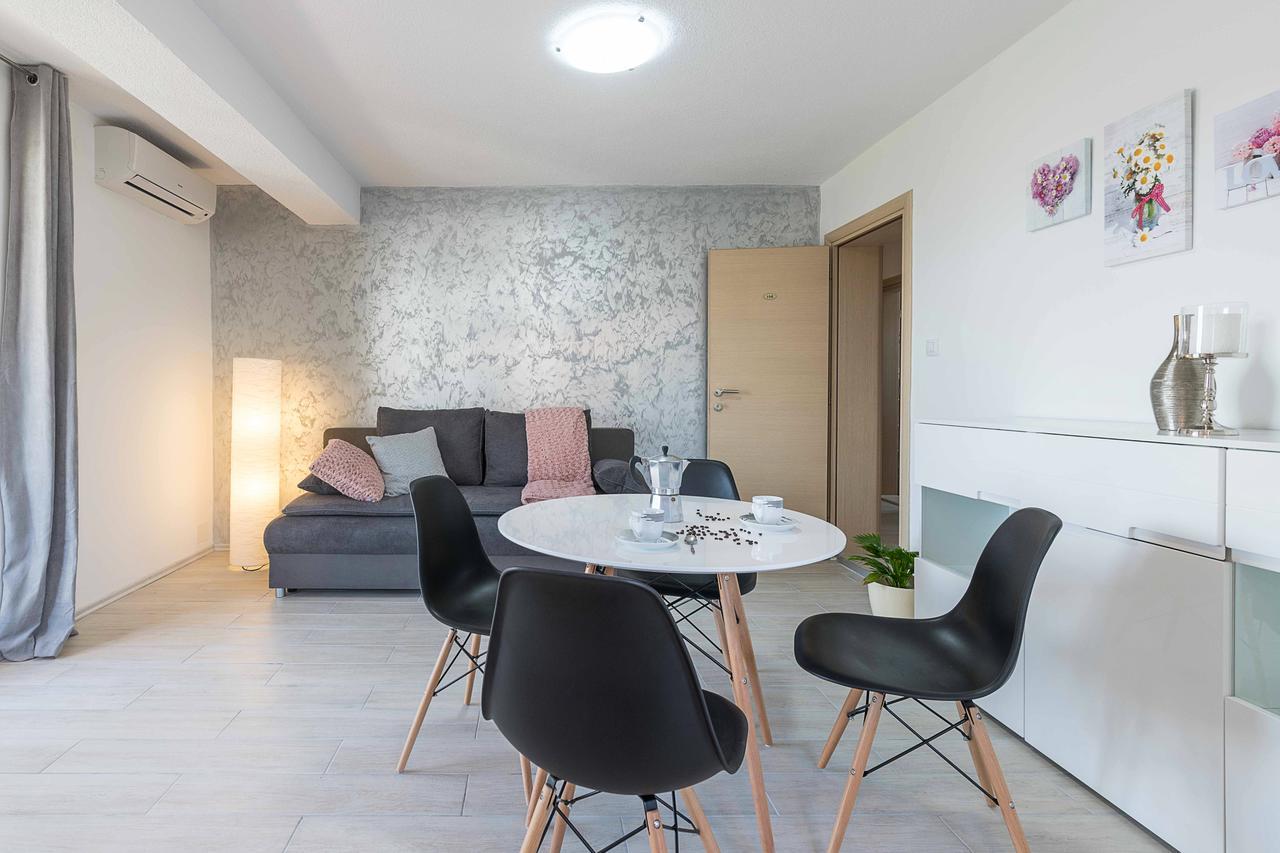Apartments Villa Tre Marie روفينج المظهر الخارجي الصورة